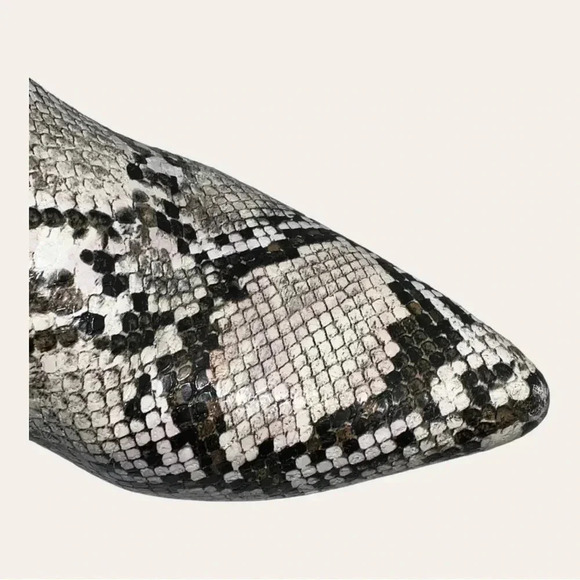 Women’s QUPID ANKLE BOOTIES FAUX SNAKE‎ SKIN SIZE 7.5 - Picture 14 of 15